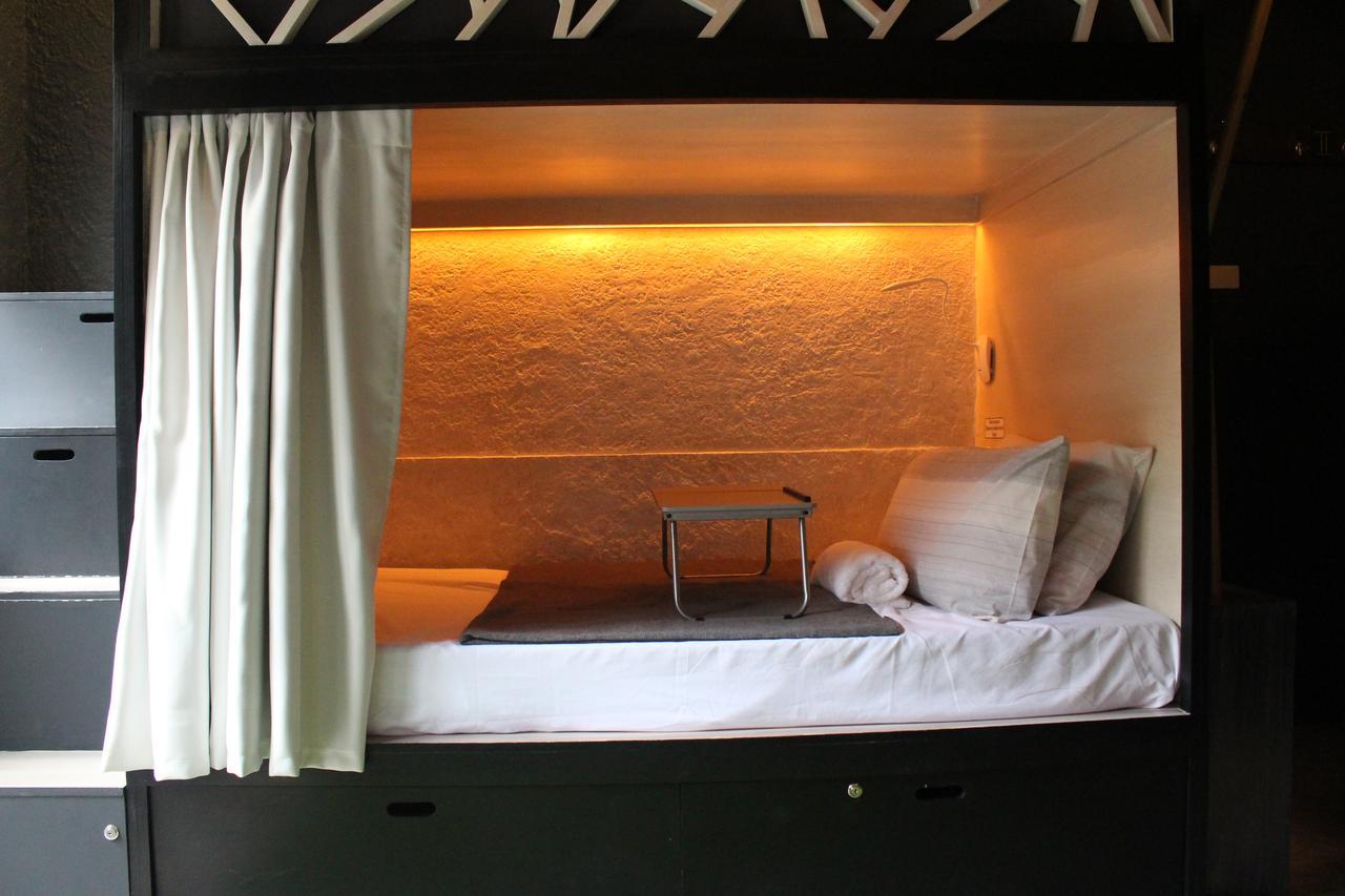 The Cavern Pod Hotel & Specialty Cafe El Nido Eksteriør billede